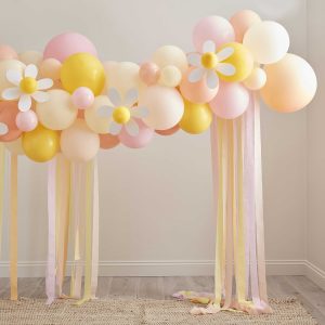 KIT GLOBOS TONOS ROSAS Y AMARILLOS CON MARGARITAS